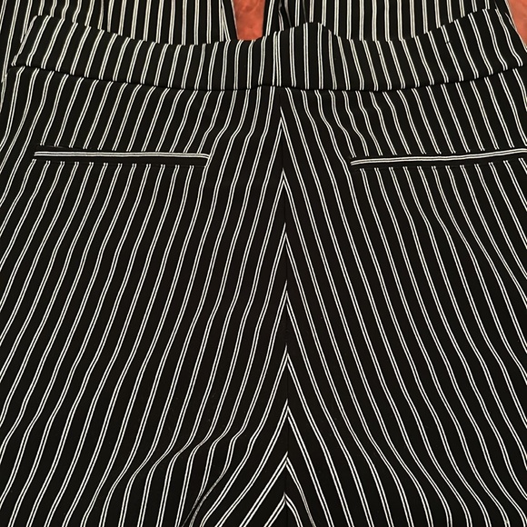 Hilary Ridley Women’s Dress Pants White Stripe on Black Size S/CH - Picture 3 of 6